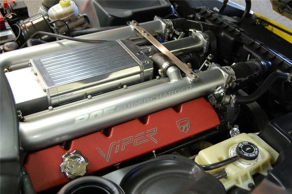 2001 Dodge Viper 2nd Gen - Image 2 of 4
