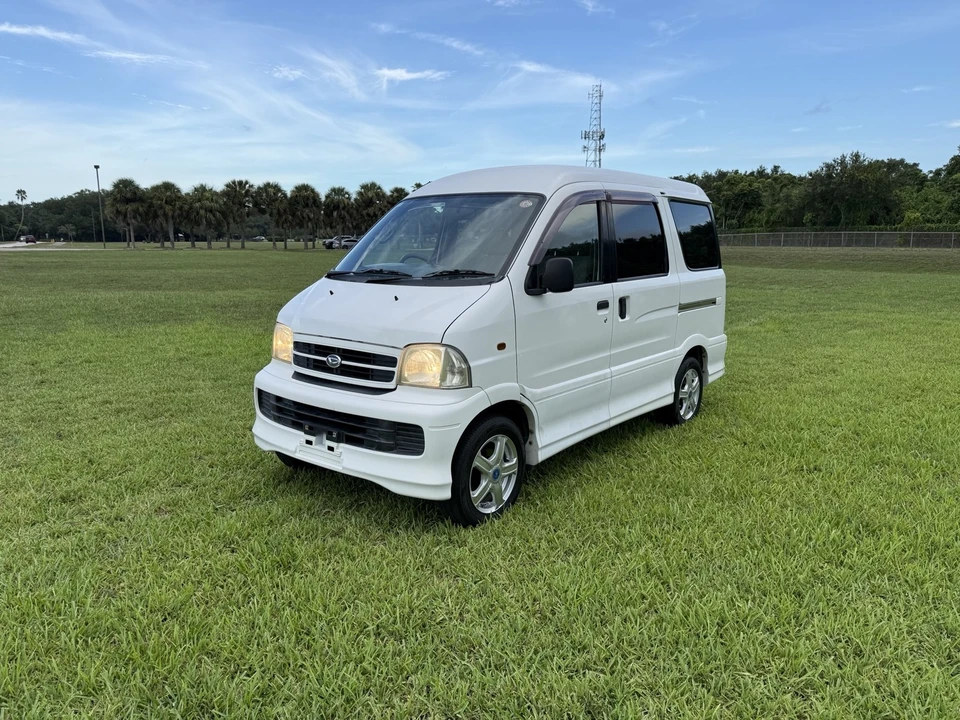 2001 Daihatsu Hijet - Image 2 of 30