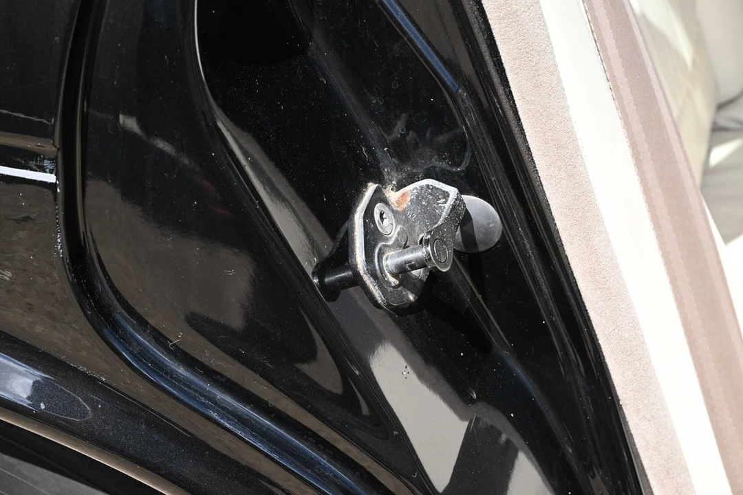 2001 Daimler - Image 21 of 30