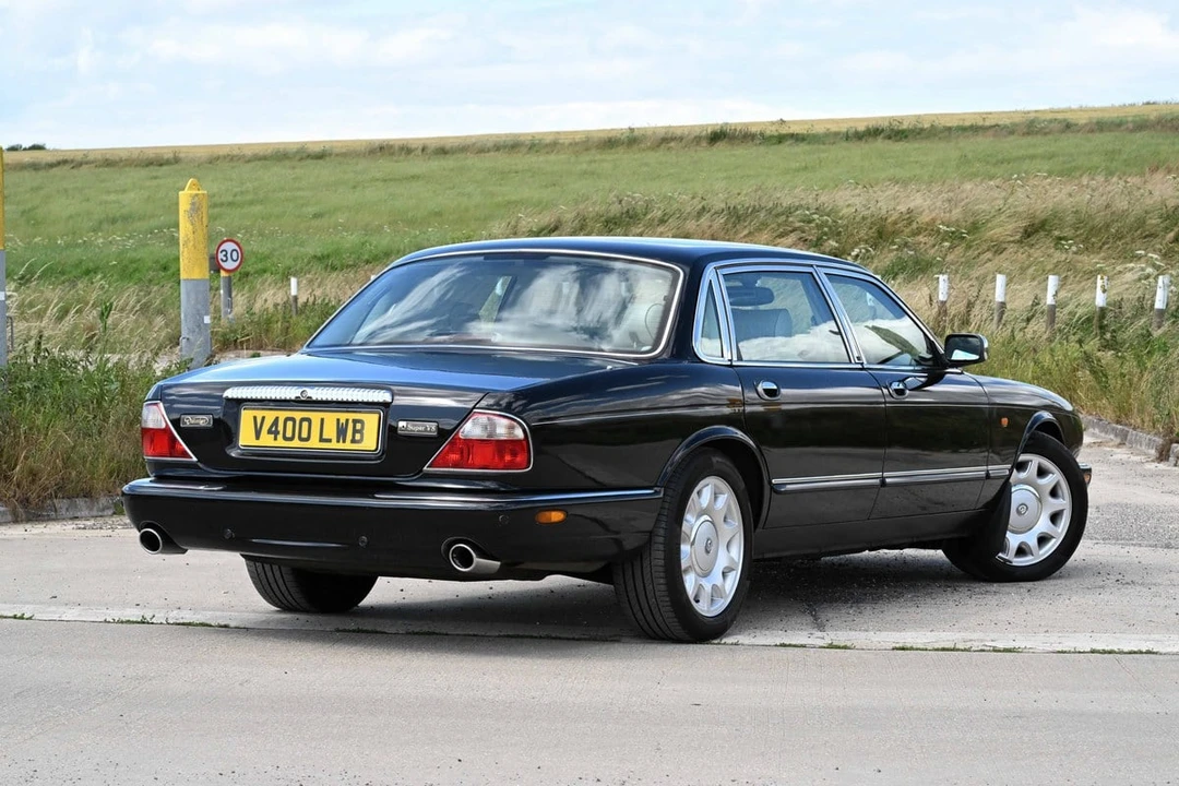 2001 Daimler - Image 5 of 30
