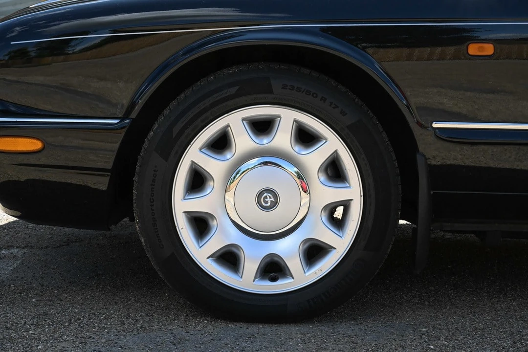 2001 Daimler - Image 18 of 30