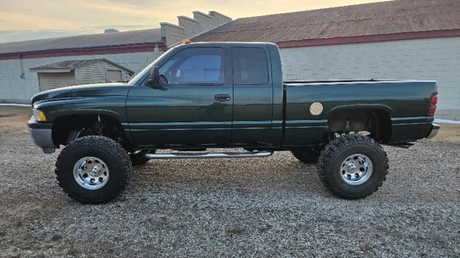 2001 Dodge Ram 2nd Gen - Image 2 of 13