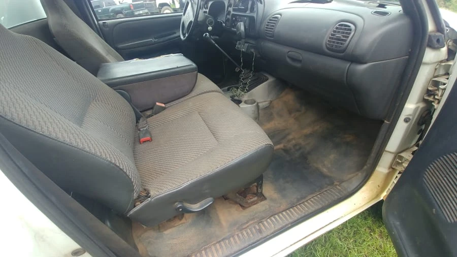 2001 Dodge Ram 2nd Gen - Image 9 of 10
