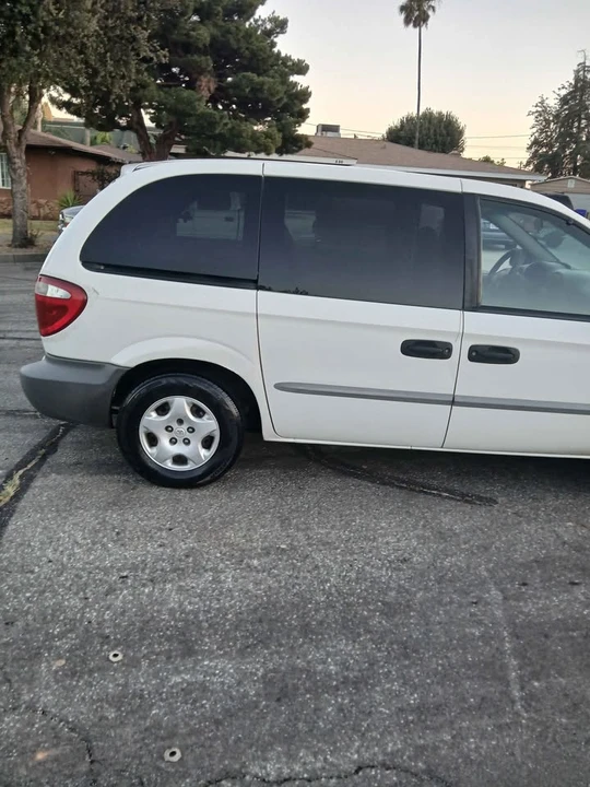 2001 Dodge Caravan - Image 5 of 18