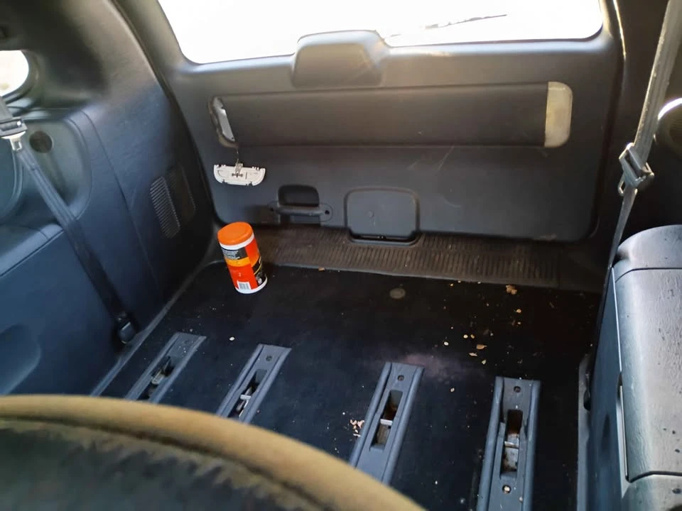 2001 Dodge Caravan - Image 5 of 10