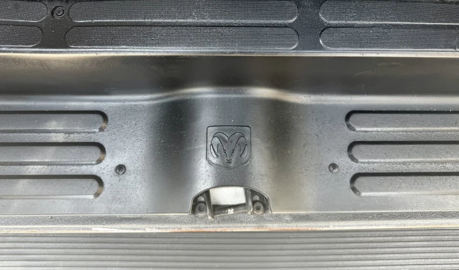 2001 Dodge Ram Van - Image 9 of 23