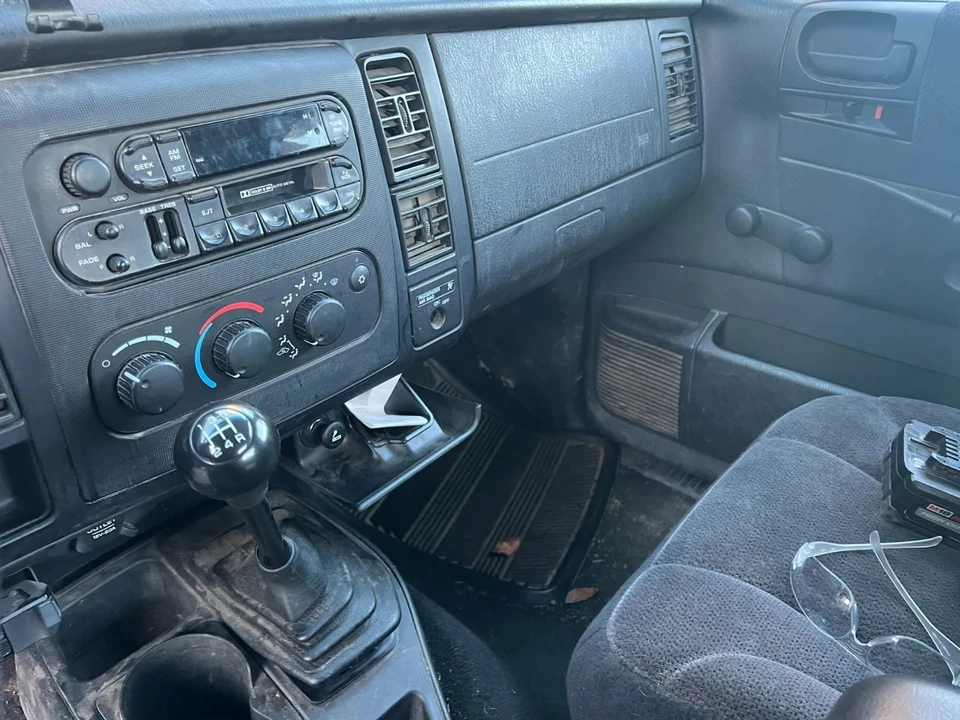 2001 Dodge Dakota 2nd Gen - Image 16 of 20