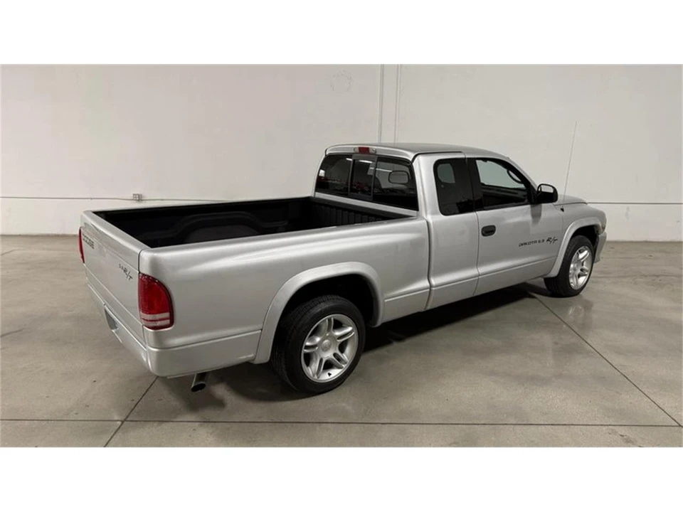 2001 Dodge Dakota 2nd Gen - Image 2 of 31