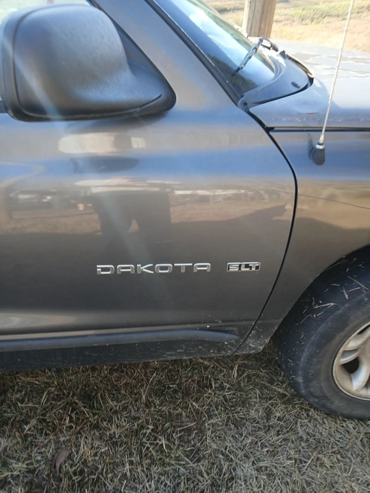 2001 Dodge Dakota 2nd Gen - Image 2 of 7