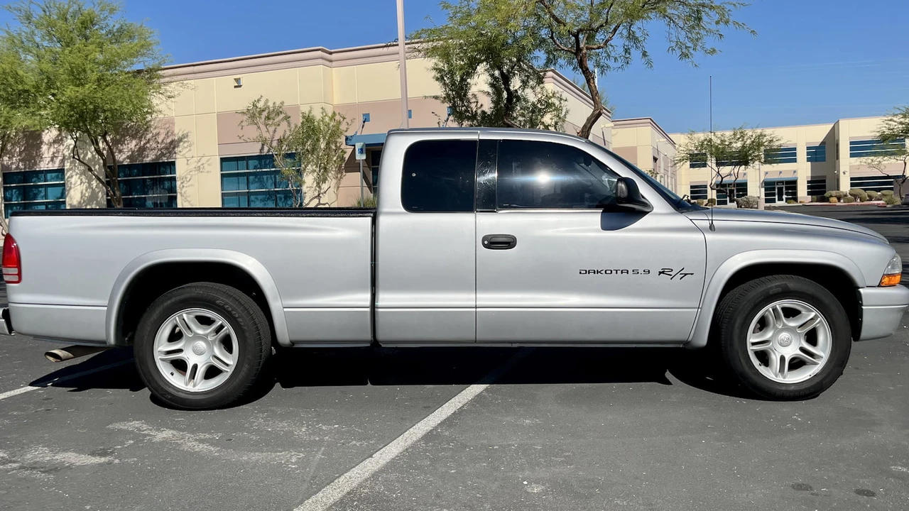 2001 Dodge Dakota 2nd Gen - Image 13 of 14