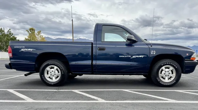 2001 Dodge Dakota Sport