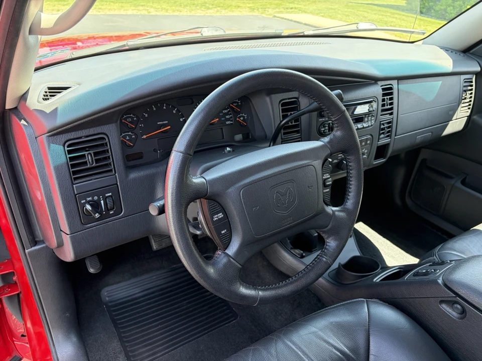 2001 Dodge Durango 1st Gen - Image 11 of 24
