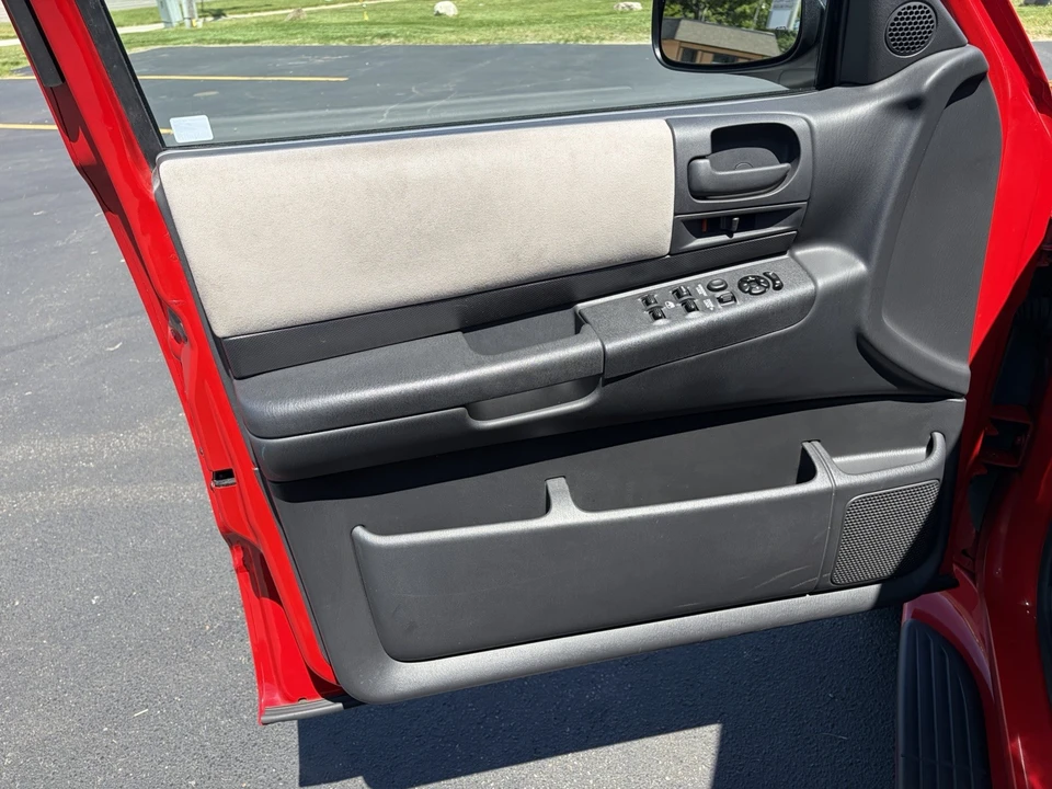 2001 Dodge Durango 1st Gen - Image 12 of 24