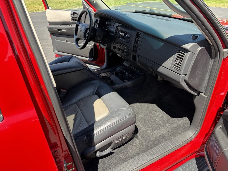 2001 Dodge Durango 1st Gen - Image 15 of 24