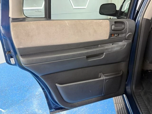 2001 Dodge Durango 1st Gen - Image 15 of 21