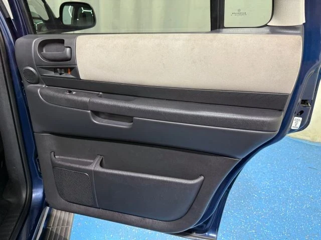 2001 Dodge Durango 1st Gen - Image 18 of 21