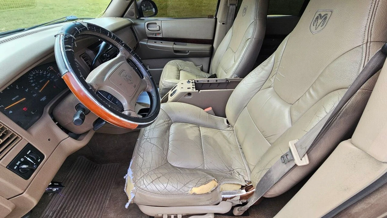 2001 Dodge Durango 1st Gen - Image 17 of 25