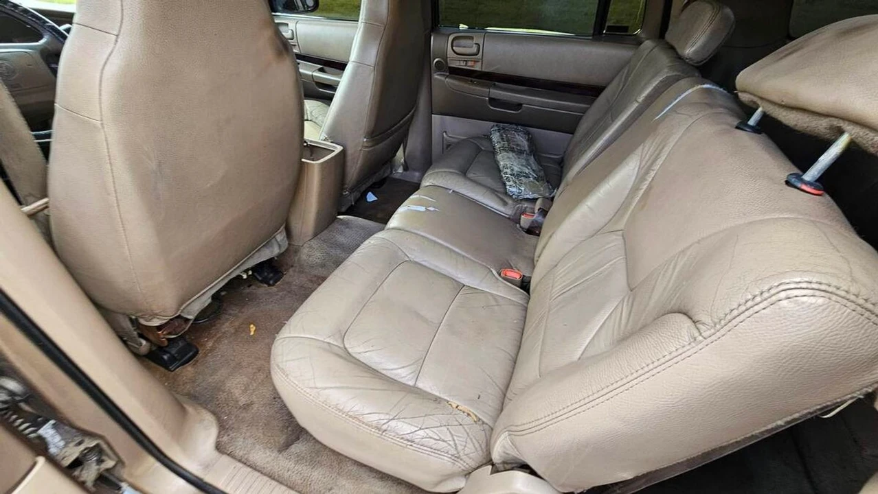 2001 Dodge Durango 1st Gen - Image 19 of 25