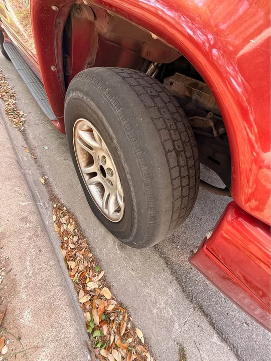 2001 Dodge Durango 1st Gen - Image 11 of 12