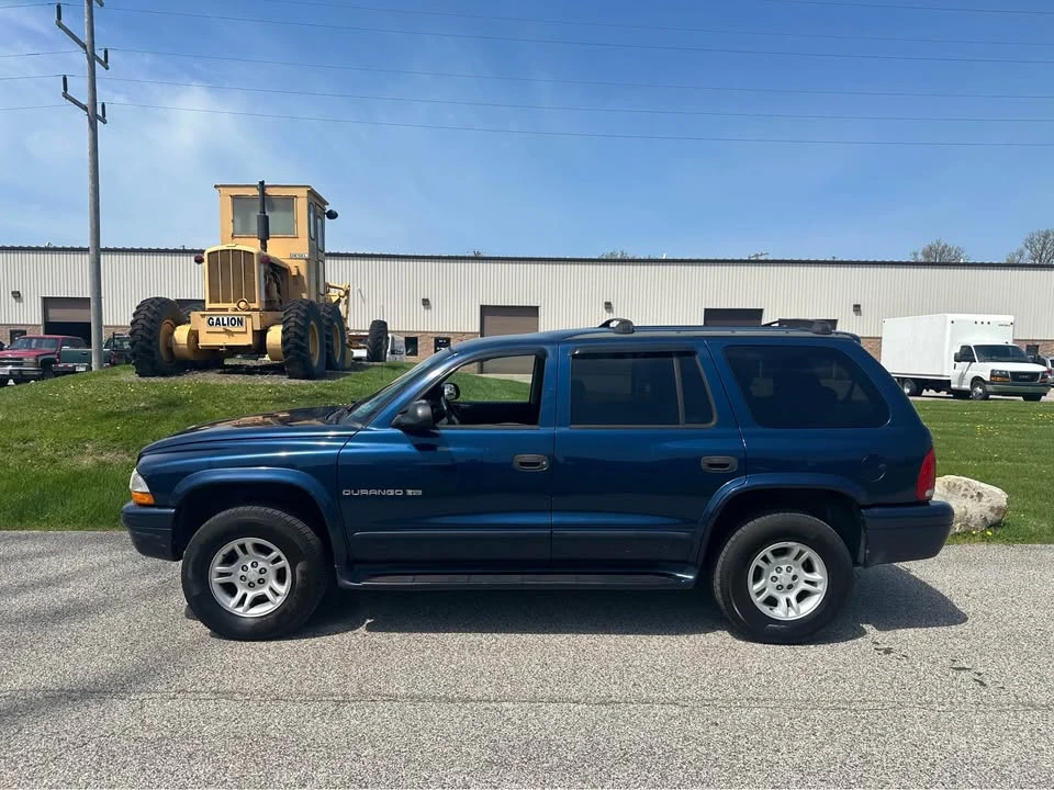 2001 Dodge Durango 1st Gen - Image 2 of 15