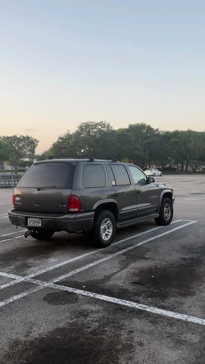 2001 Dodge Durango 1st Gen - Image 2 of 4