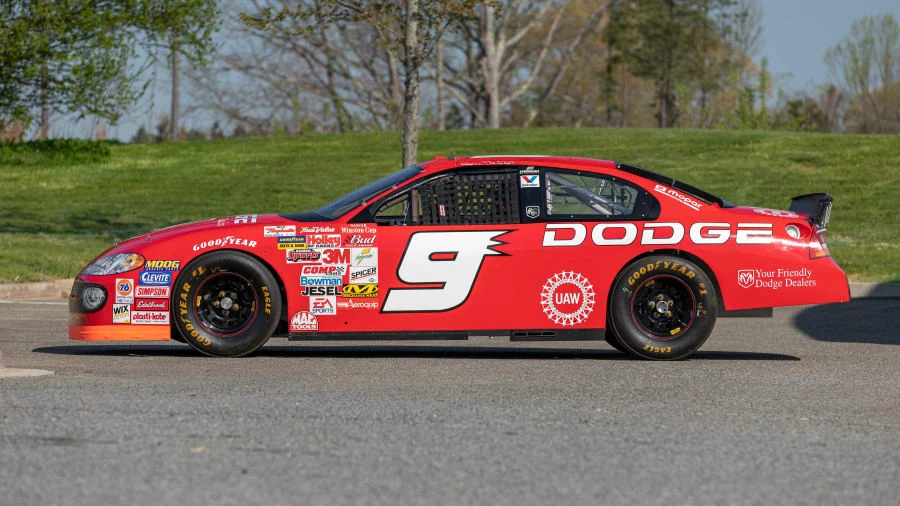 2001 Dodge Intrepid - Image 7 of 31
