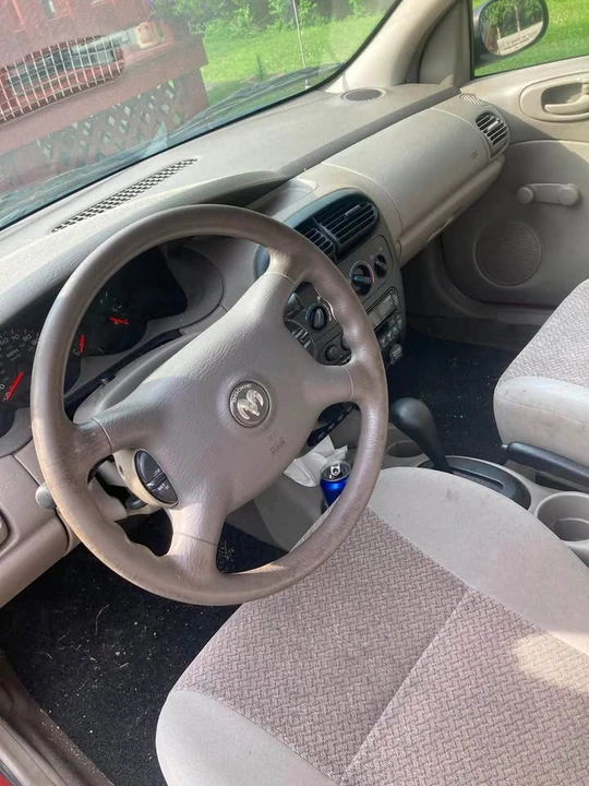 2001 Dodge Neon - Image 4 of 6