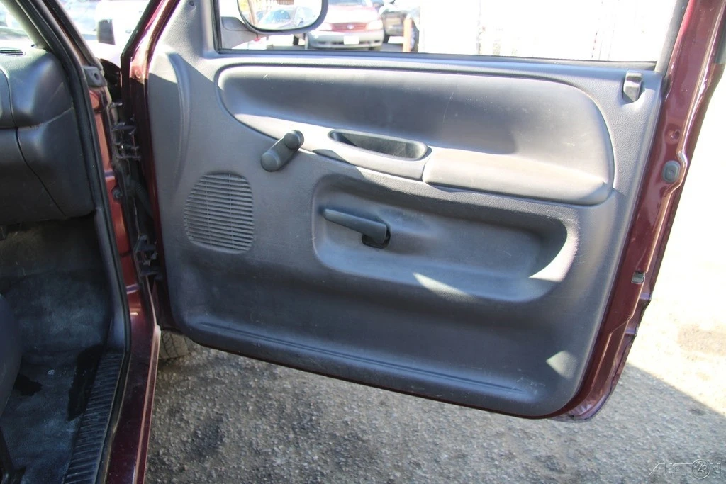 2001 Dodge Ram 2nd Gen - Image 17 of 21