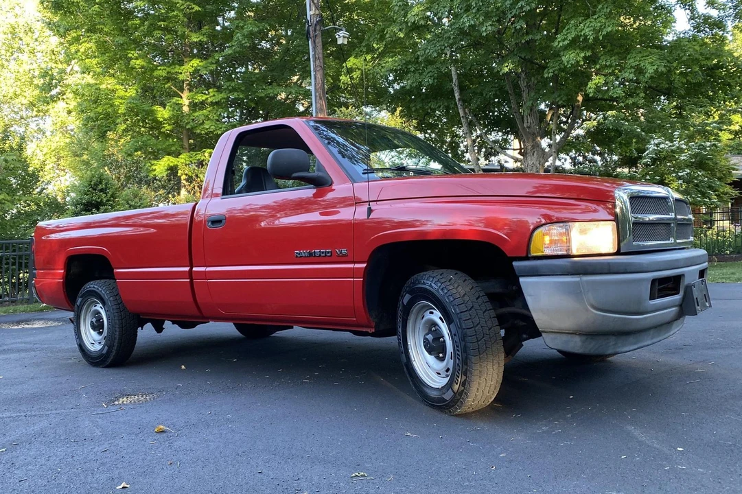 2001 Dodge Ram 2nd Gen - Image 2 of 31