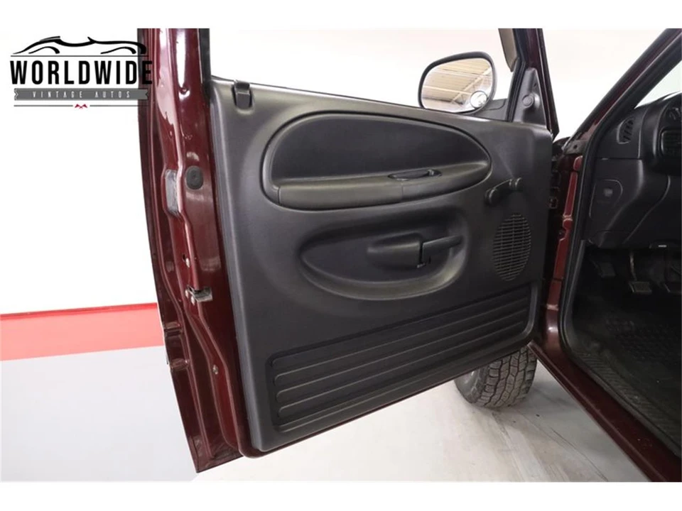 2001 Dodge Ram 2nd Gen - Image 25 of 31