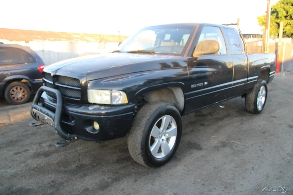 2001 Dodge Ram 2nd Gen - Image 2 of 21