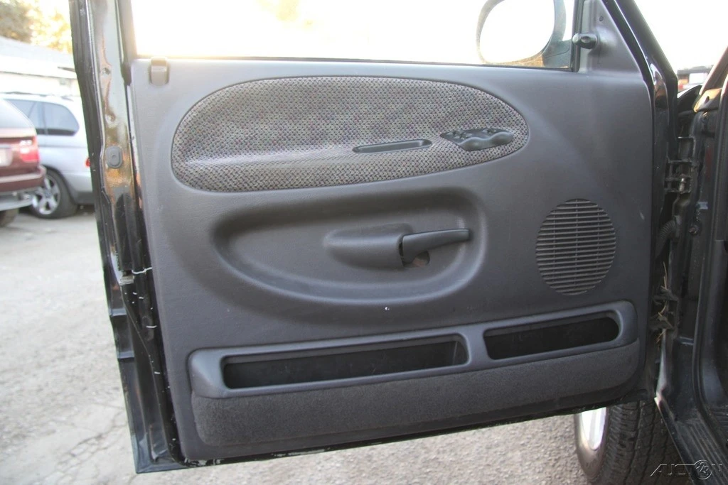 2001 Dodge Ram 2nd Gen - Image 11 of 21