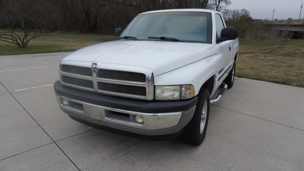 2001 Dodge Ram 2nd Gen - Image 2 of 31