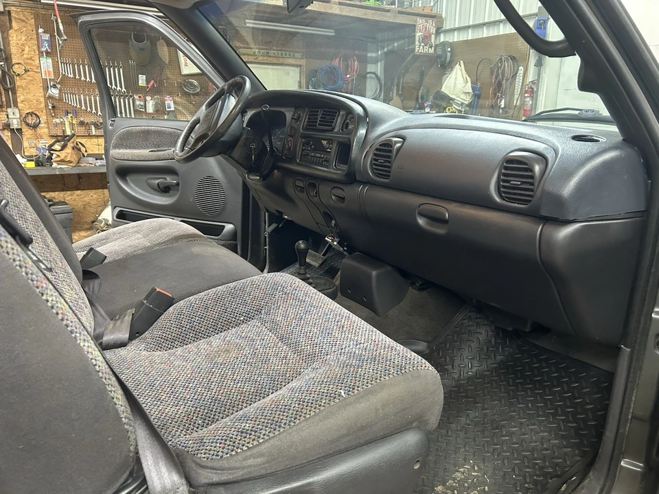 2001 Dodge Ram 2nd Gen - Image 11 of 21