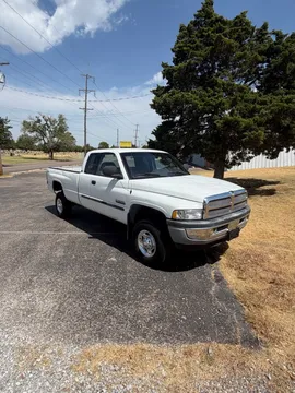2001 Dodge Ram 2500 Club Cab 4x4 Cummins