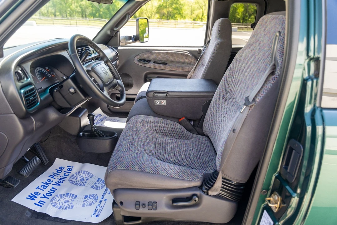 2001 Dodge Ram 2nd Gen - Image 29 of 31