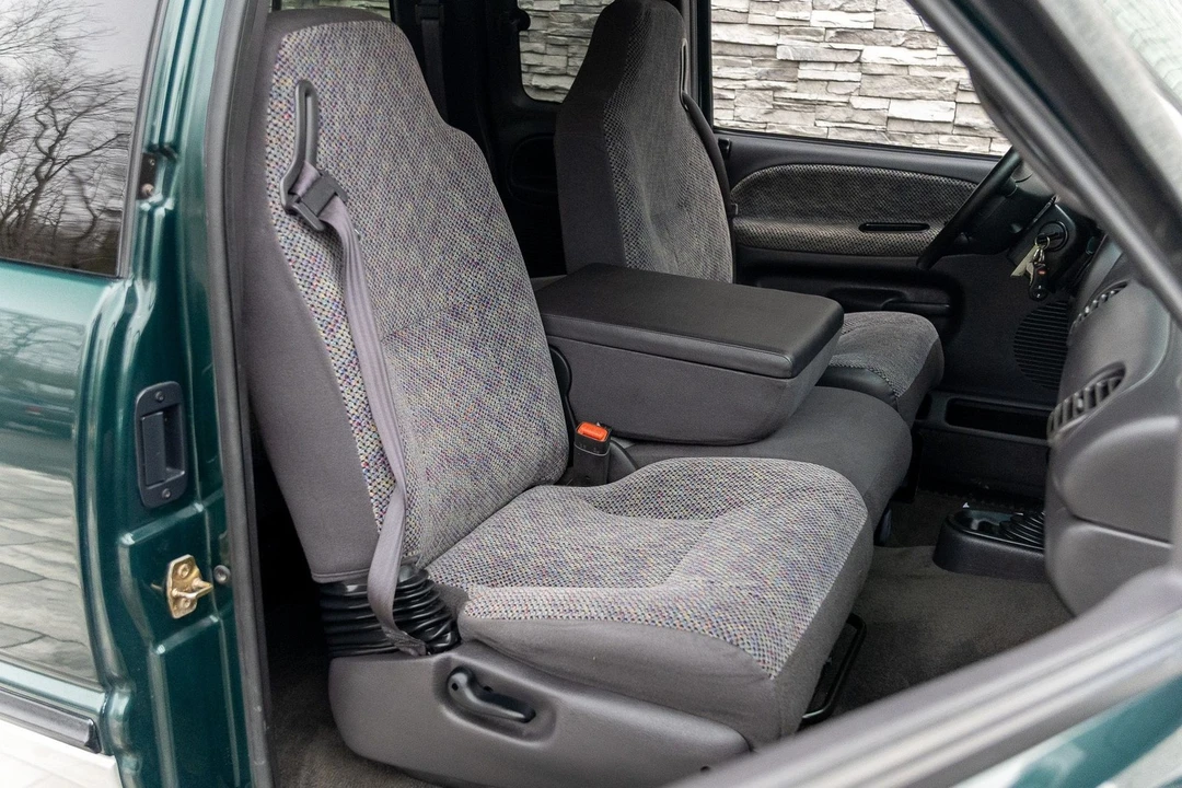 2001 Dodge Ram 2nd Gen - Image 27 of 31