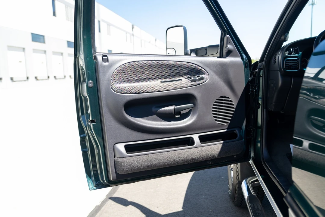 2001 Dodge Ram 2nd Gen - Image 26 of 31