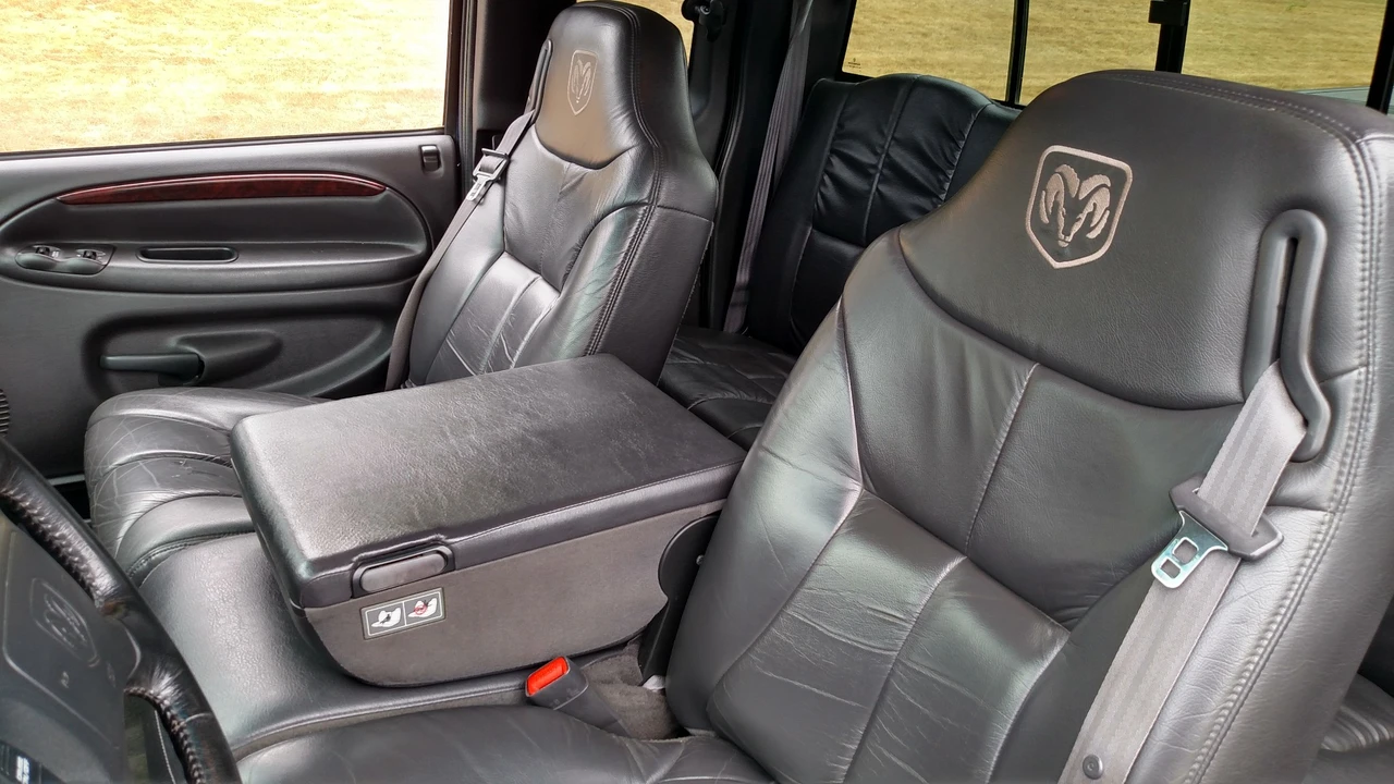 2001 Dodge Ram 2nd Gen - Image 11 of 31