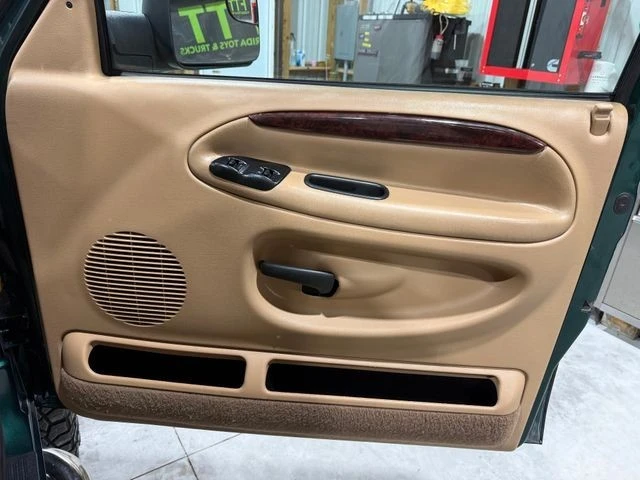 2001 Dodge Ram 2nd Gen - Image 17 of 21