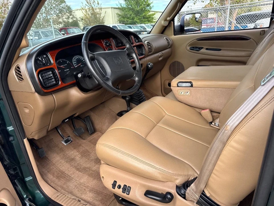 2001 Dodge Ram 2nd Gen - Image 2 of 12