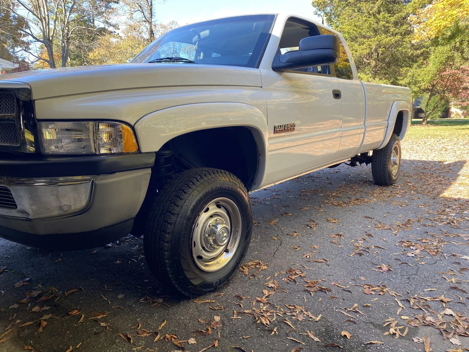 2001 Dodge Ram 2nd Gen - Image 15 of 31