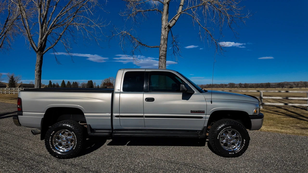 2001 Dodge Ram 2nd Gen - Image 11 of 31