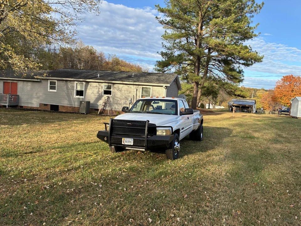 2001 Dodge Ram 2nd Gen - Image 2 of 16