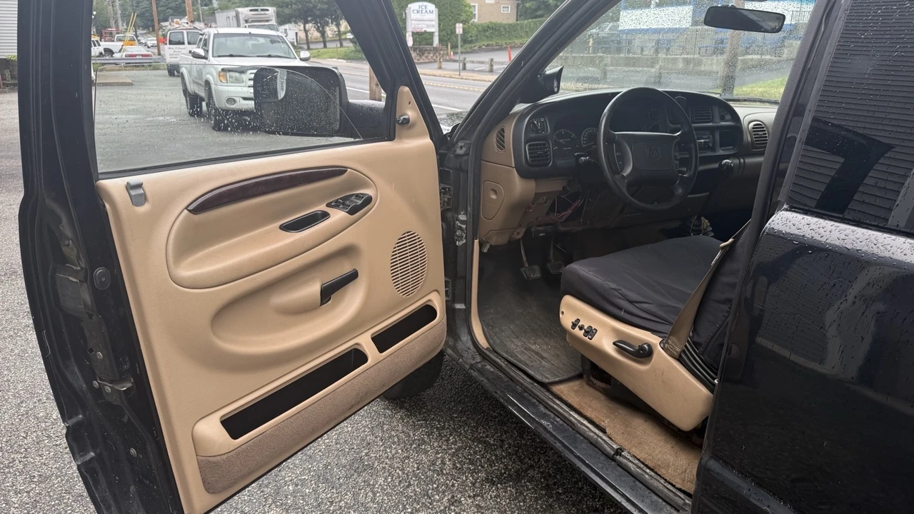 2001 Dodge Ram 2nd Gen - Image 9 of 13