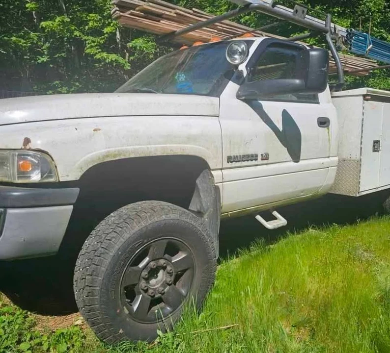 2001 Dodge Ram 2nd Gen - Image 2 of 8