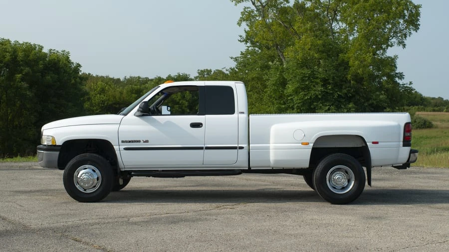 2001 Dodge Ram 2nd Gen - Image 2 of 12