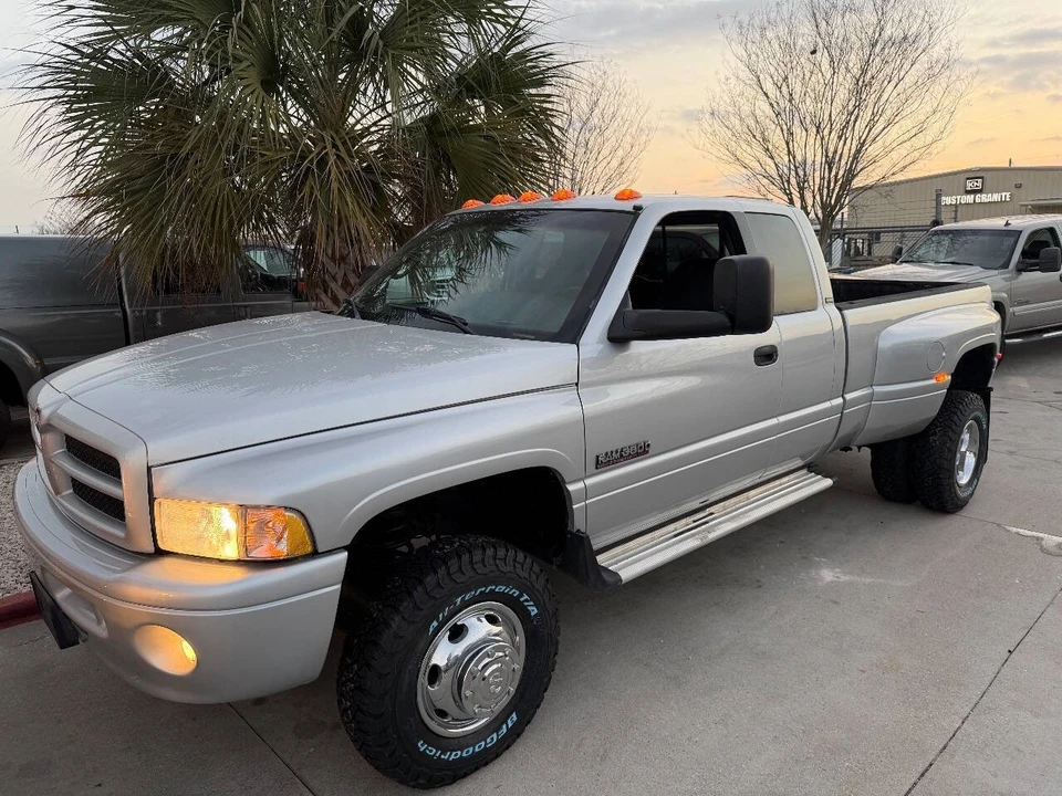 2001 Dodge Ram 2nd Gen - Image 2 of 12