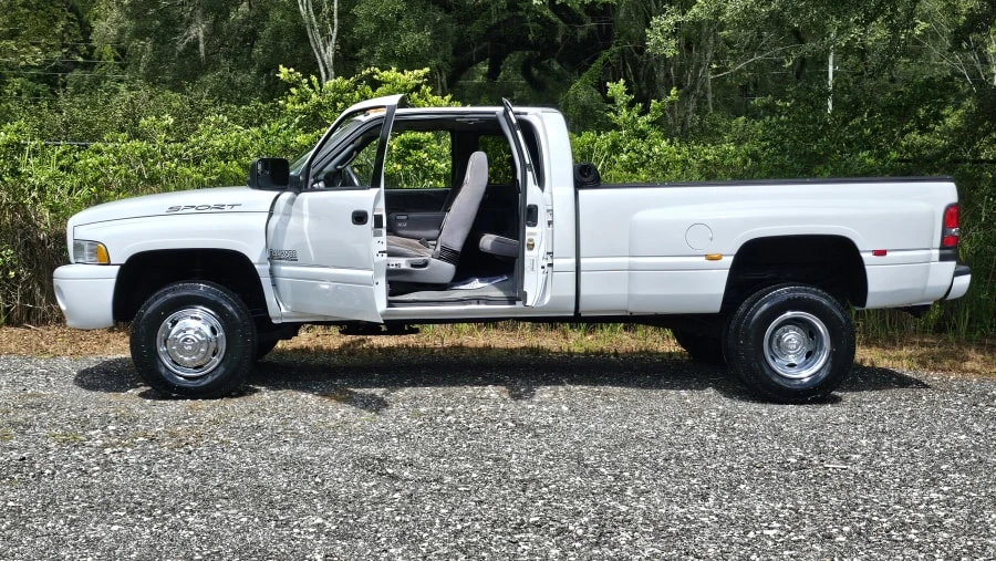 2001 Dodge Ram 2nd Gen - Image 10 of 29