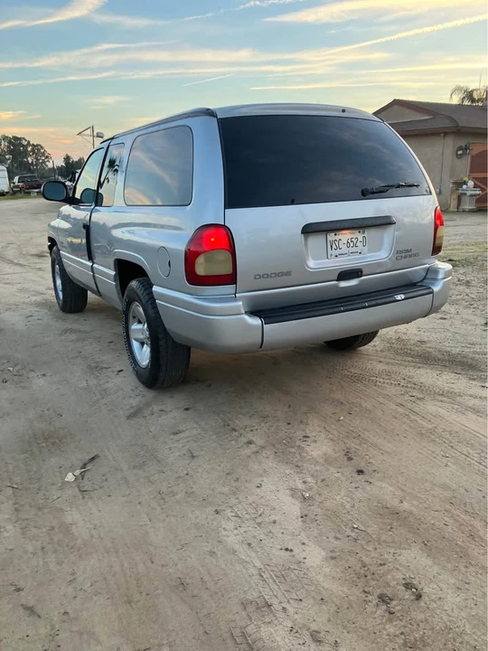 2001 Dodge Ramcharger - Image 6 of 10